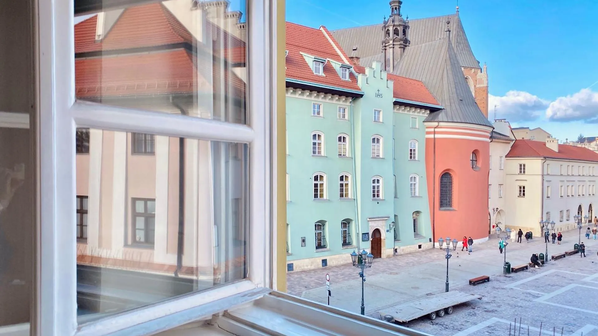 Mint Luxury Apartments At The Main Square Krasków